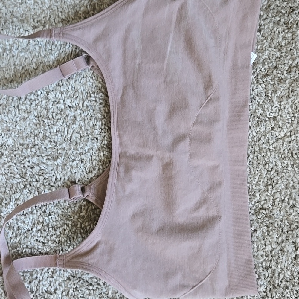 Yitty fabletics brand. Brand new. Xl